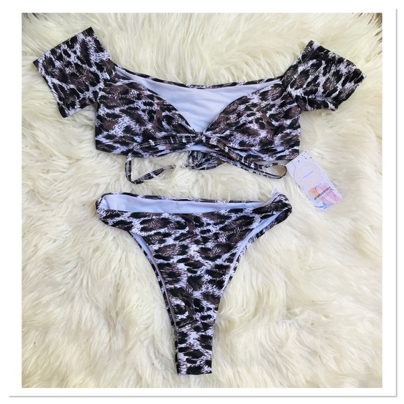 Pretty Garden Leopard Print Bikini Swimsuit Set Cheeky Bottoms Size Medium - Picture 5 of 9
